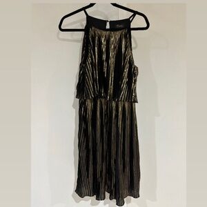 women's Metallic Pleated Dress size S